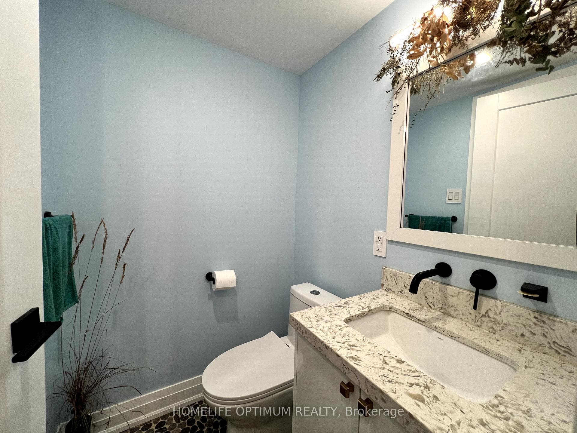 5795 Yonge Street Unit 211 photo 7