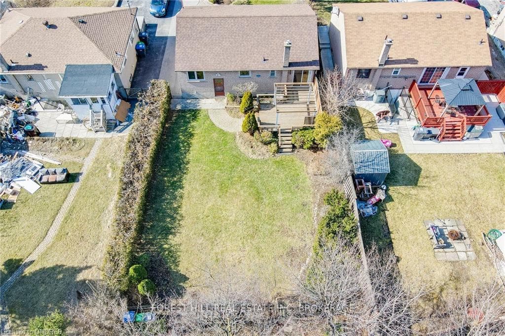 6934 JUSTINE Drive photo 30