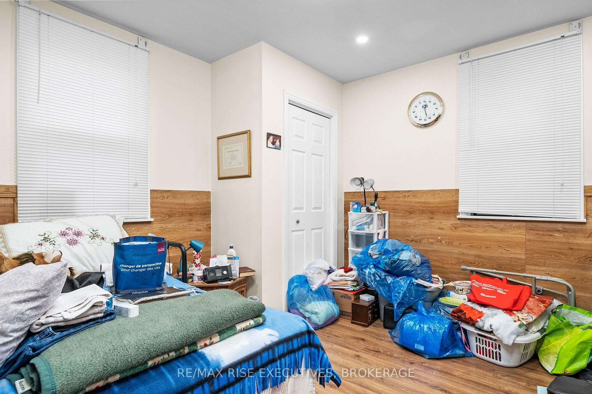 89 DUNDAS Street photo 31