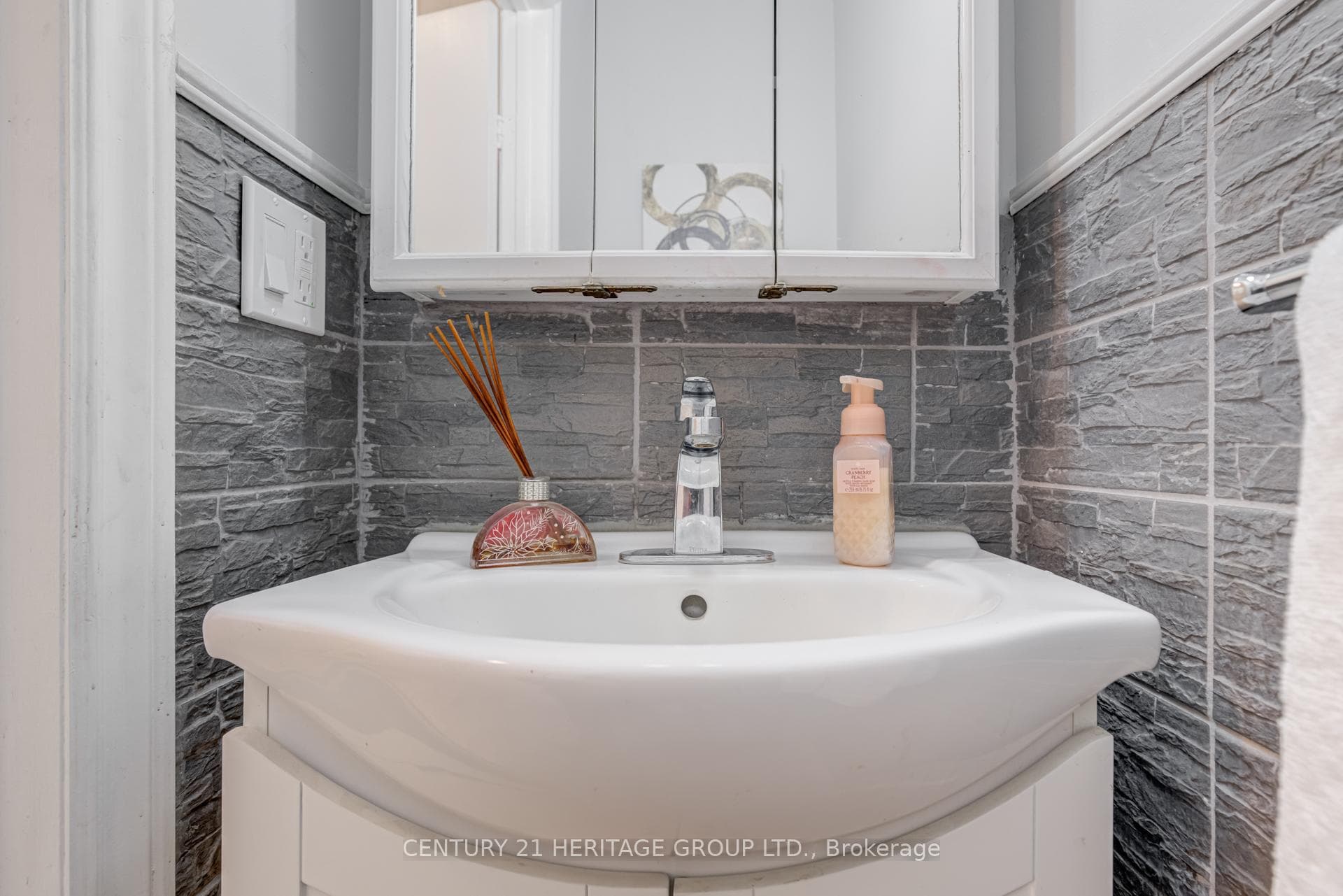 146 Sand Road photo 15