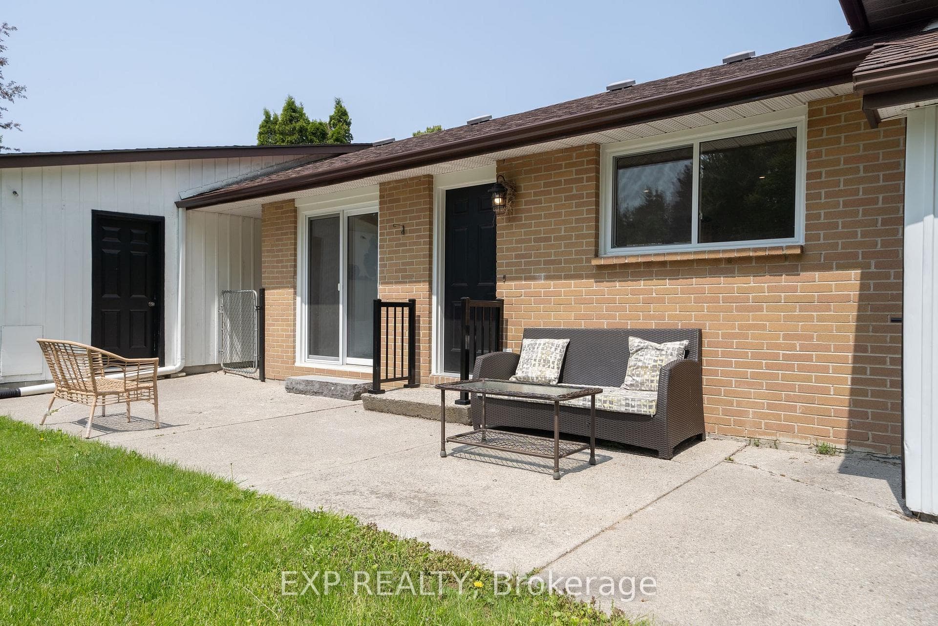 13481 Loyalist Parkway photo 31