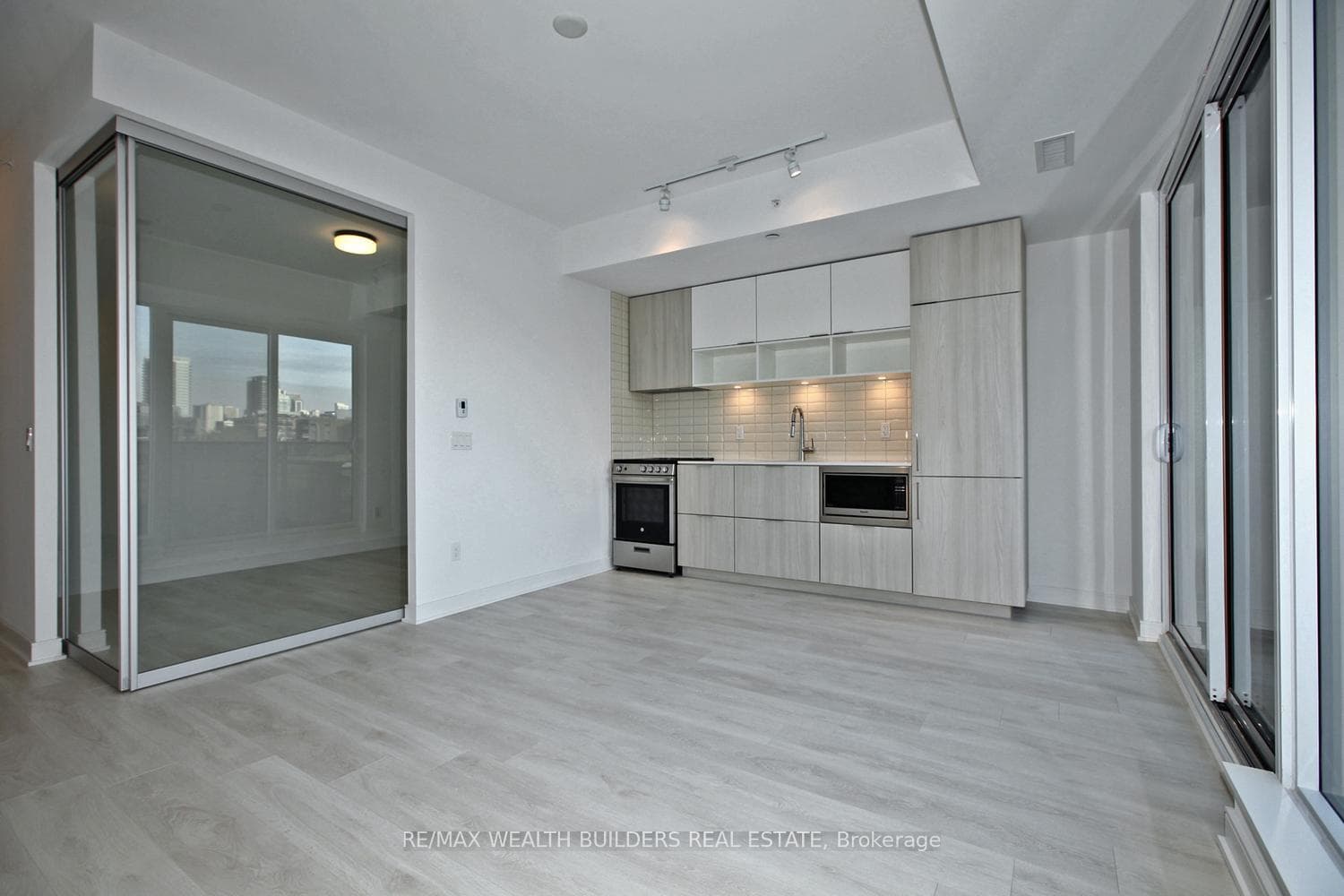 60 Tannery Road Unit 517 photo 9