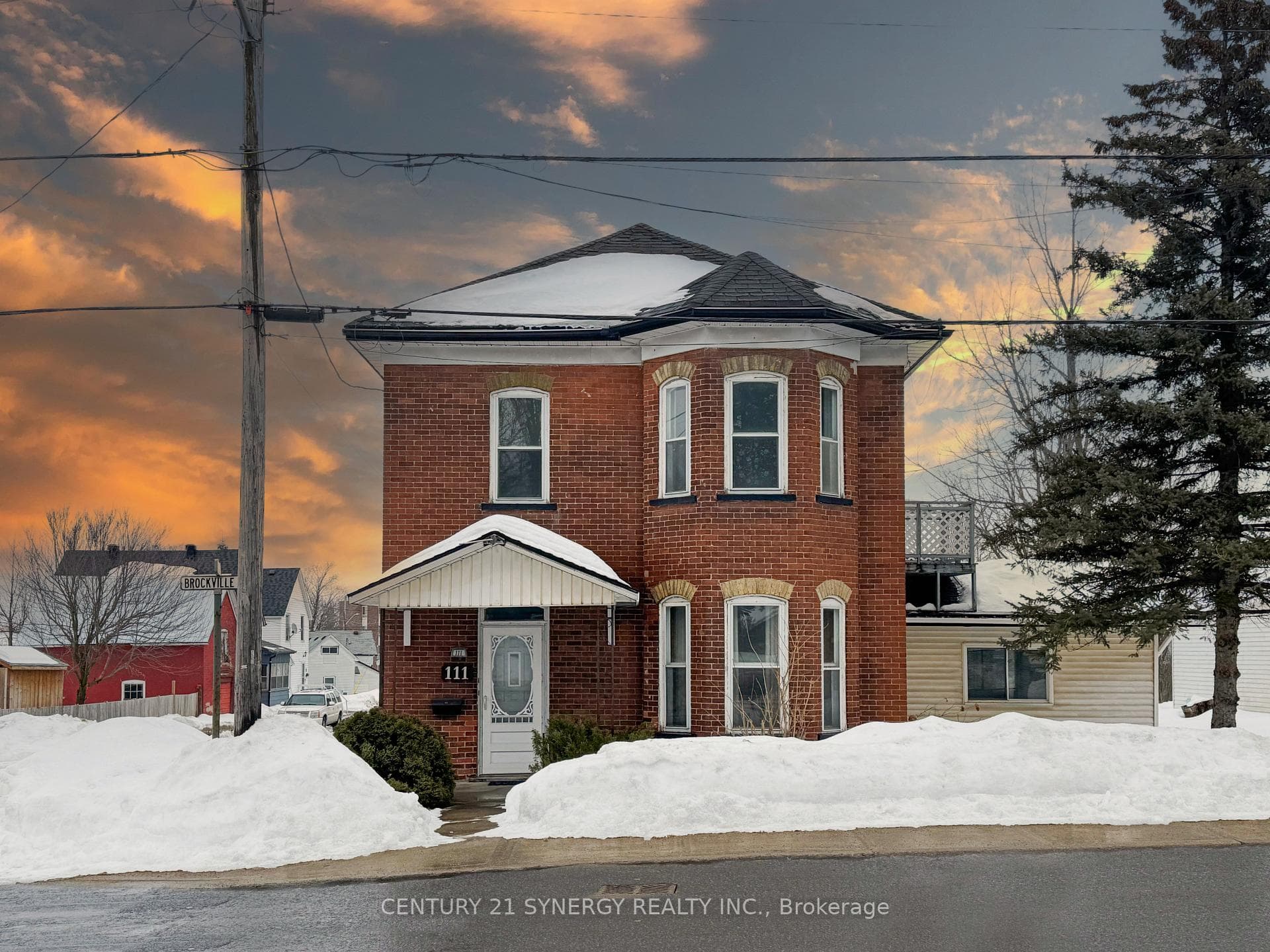 Located at the corner of Brockville & Oak Street.