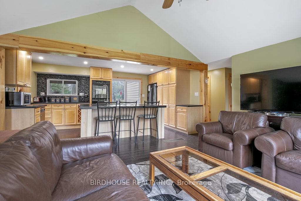 93 Colony Road photo 11