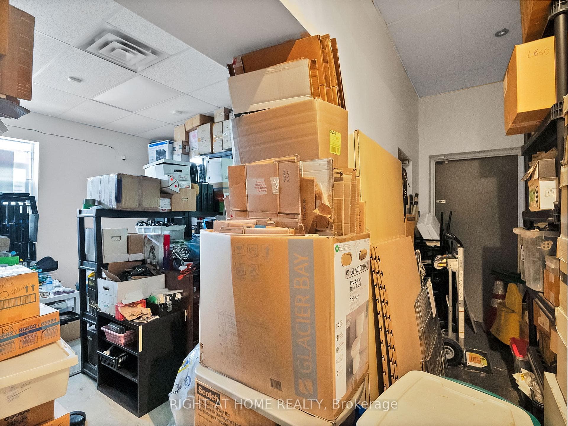 1601 Birchmount Road Unit 4 photo 14