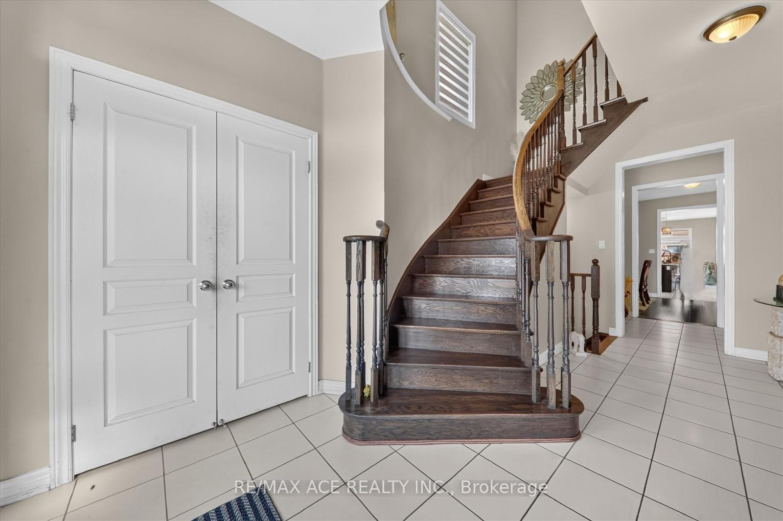 10 Andreeta Drive photo 6