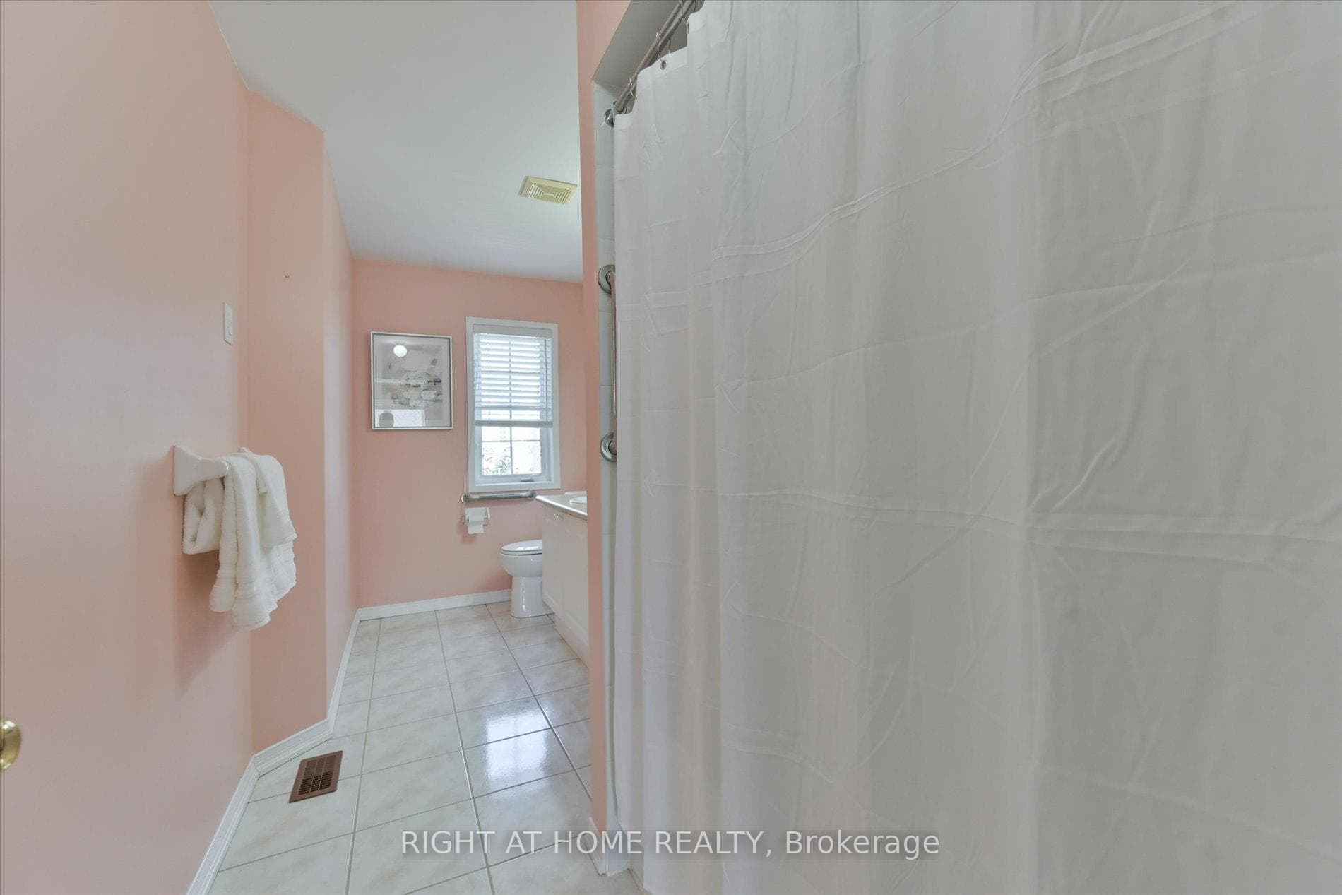 94 Moynahan Crescent photo 25
