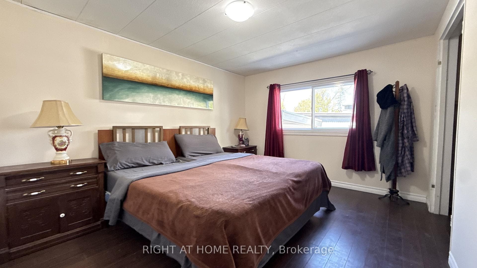 6 ROWAN Road photo 11