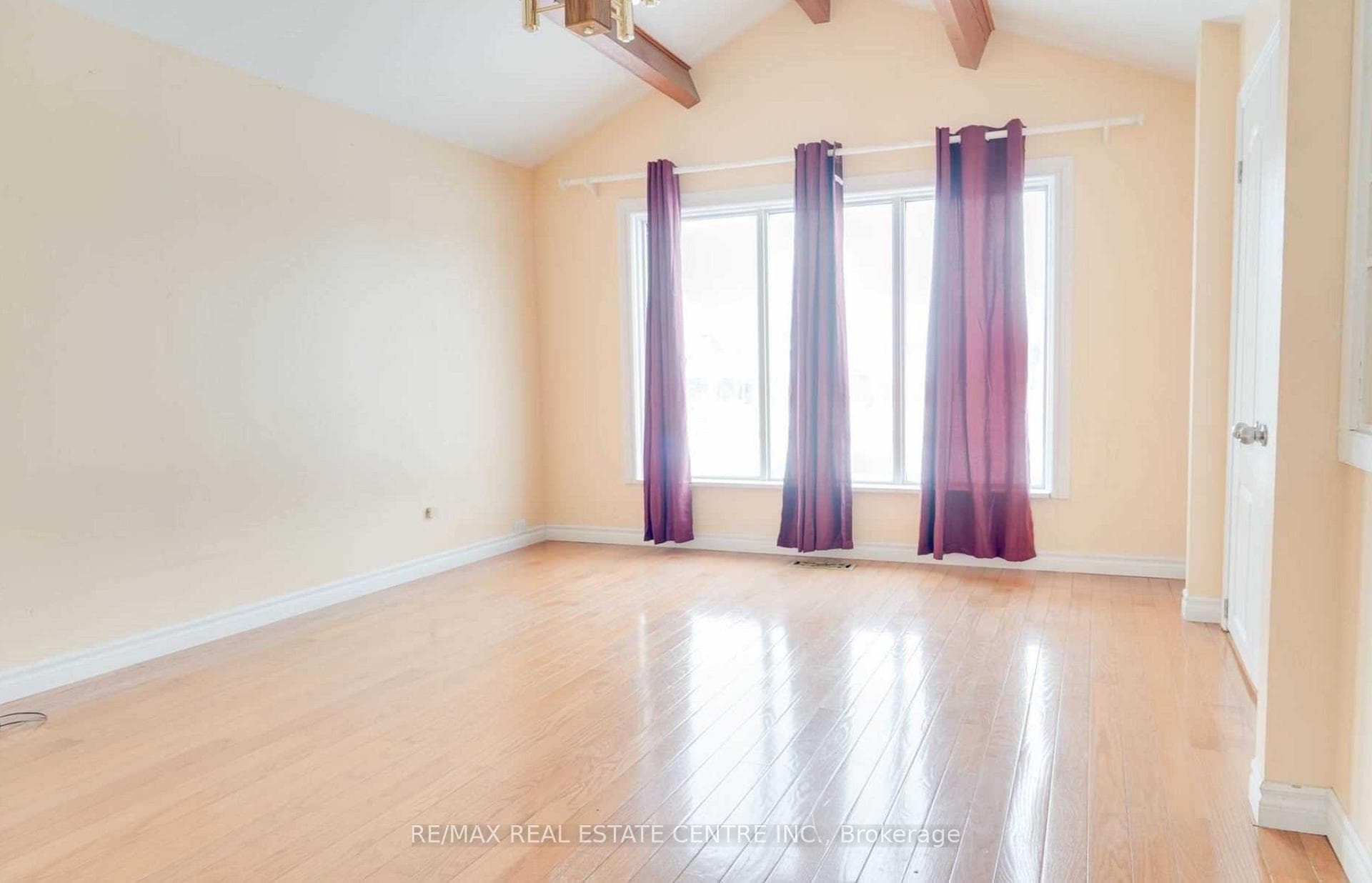 13924 Kennedy Road photo 12