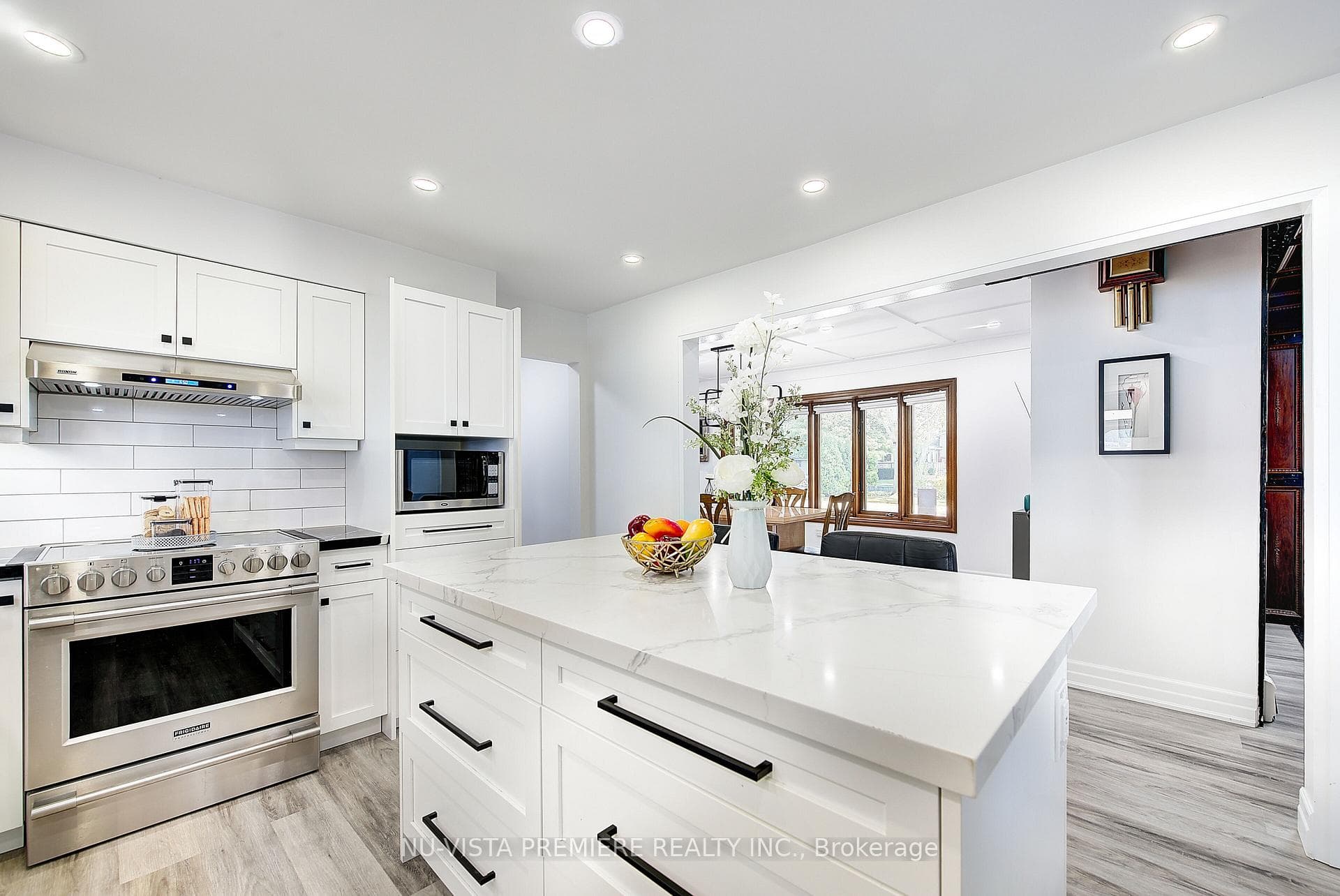 3943 Seaway Road photo 14