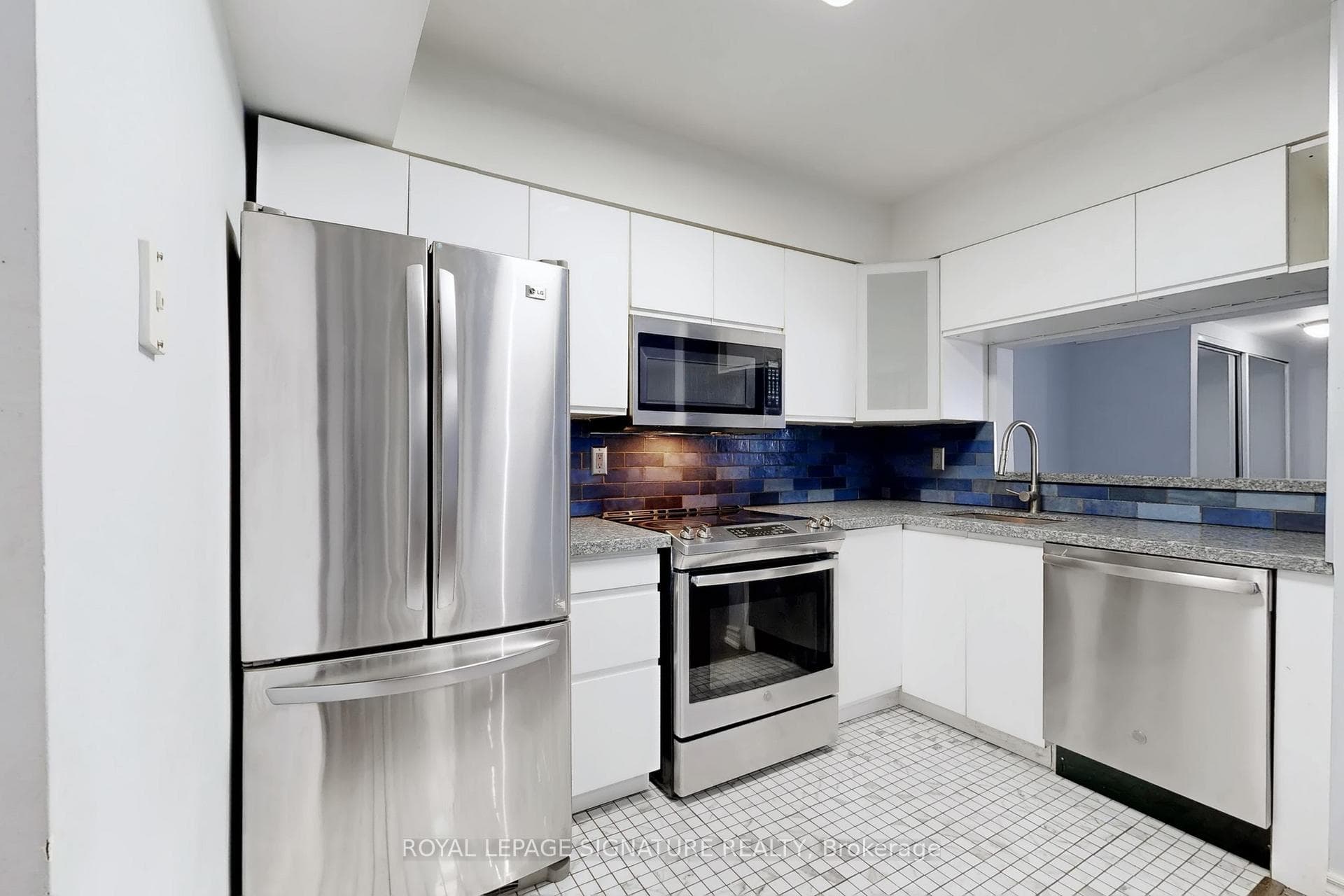 5 Everson Drive Unit 1563 photo 14