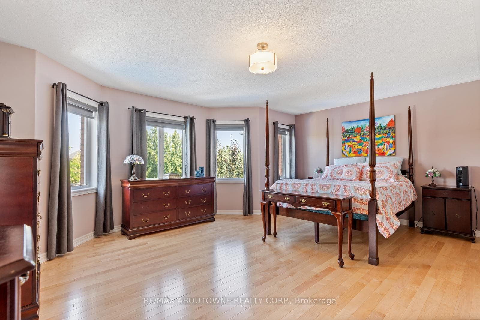 2244 Chickadee Crescent photo 27