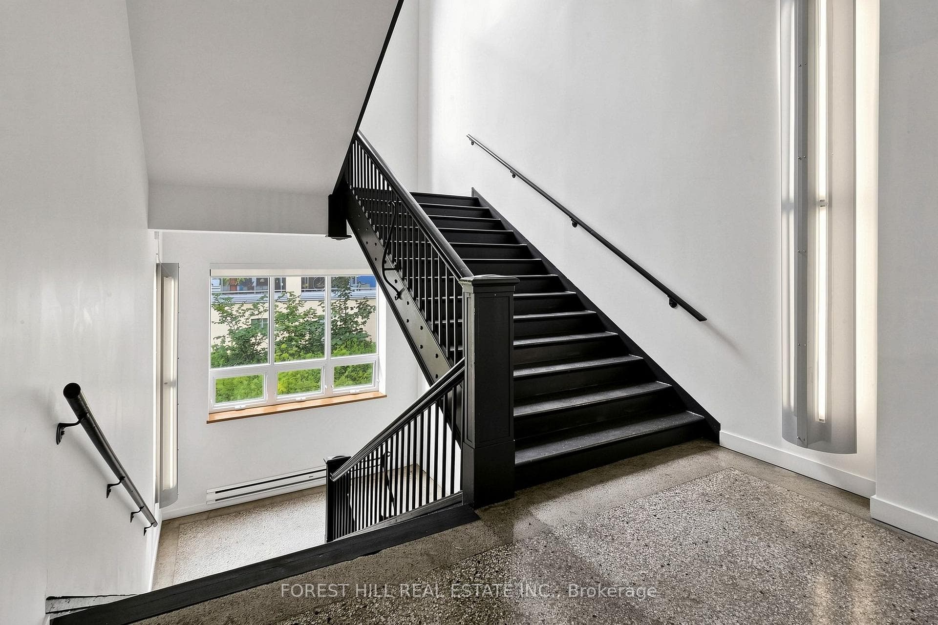 21 Nassau Street Unit 301 photo 8