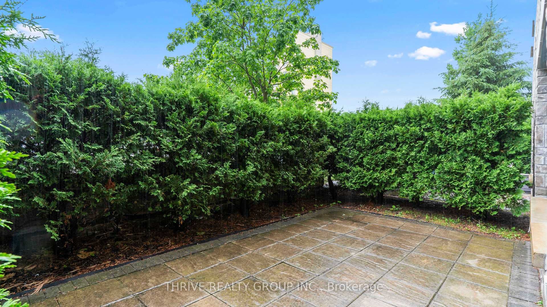 340 Sugarcreek Trail Unit 105 photo 41
