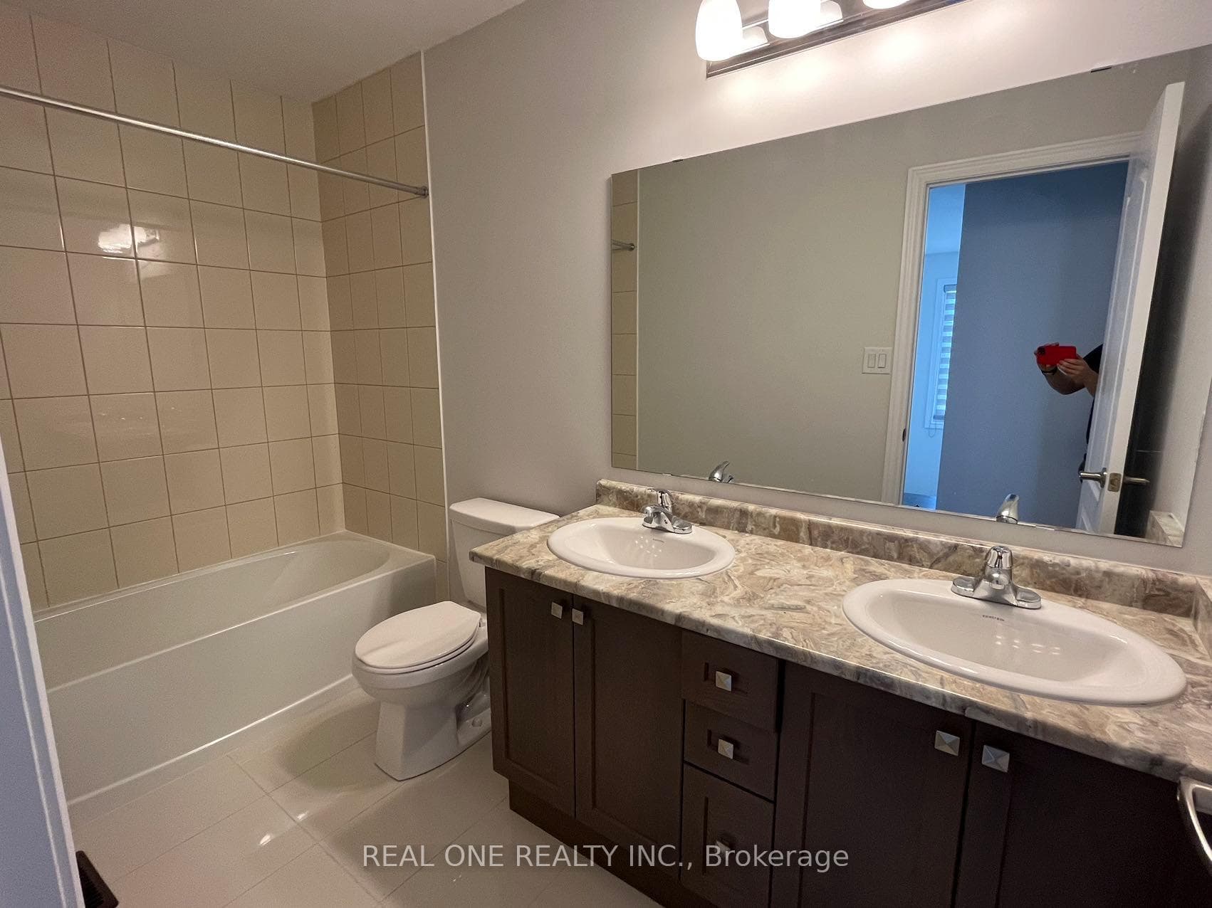 15 Waterleaf Road photo 11