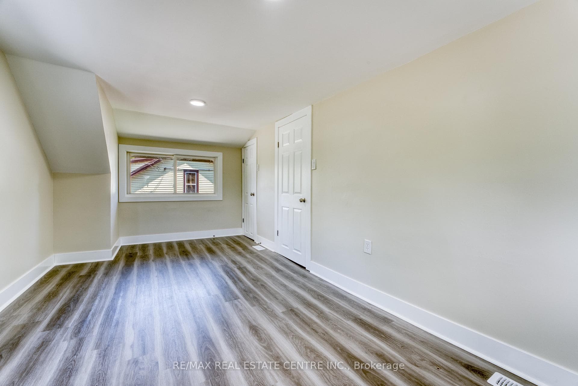 88 Lorne Avenue photo 22