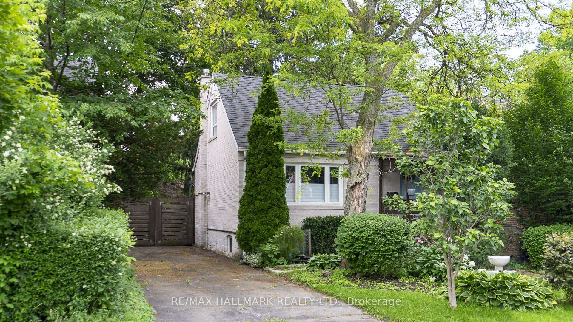 203 Elmhurst Avenue photo 18