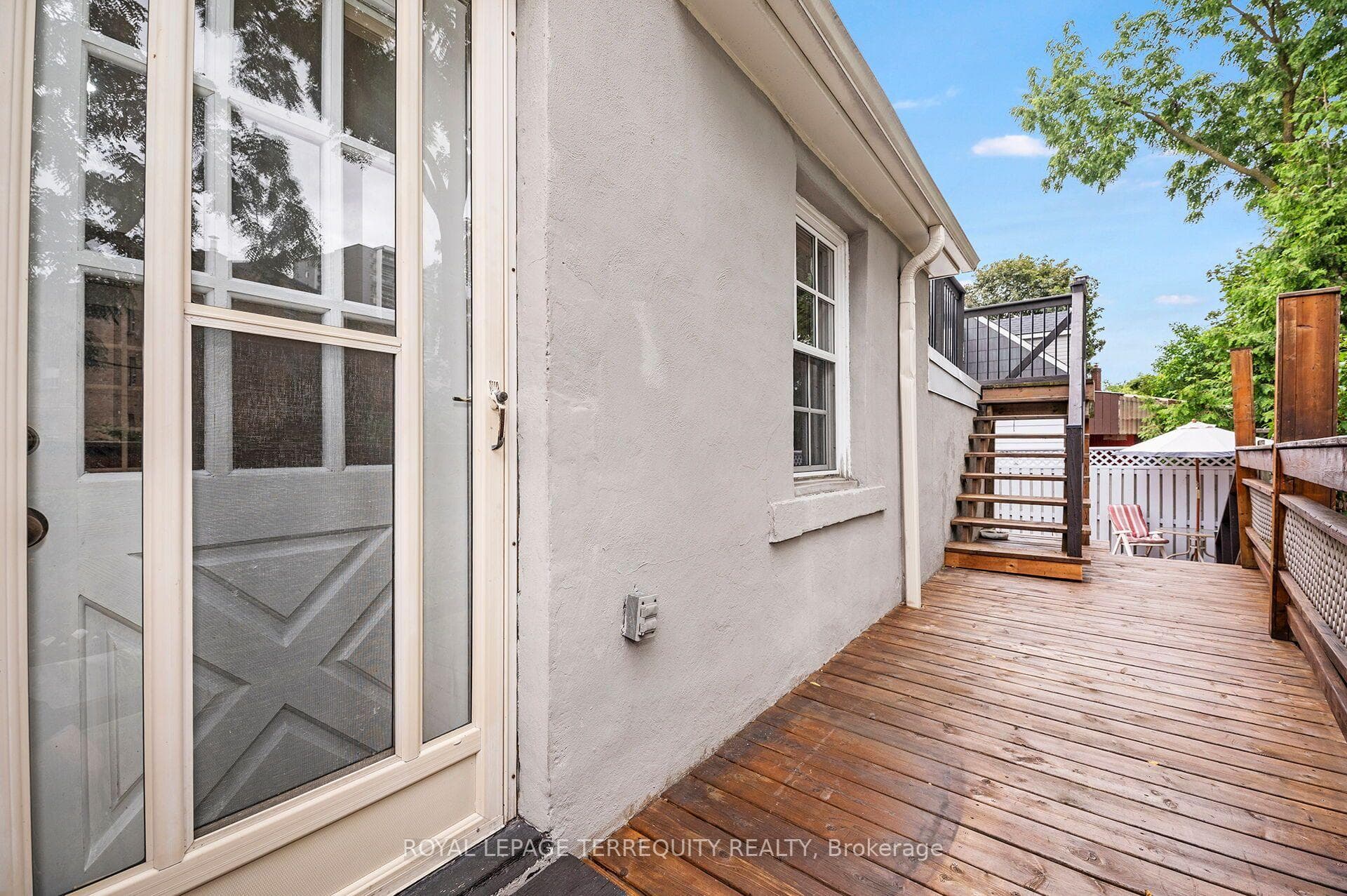 Walk out From Kitchen to Upper and Lower Decks