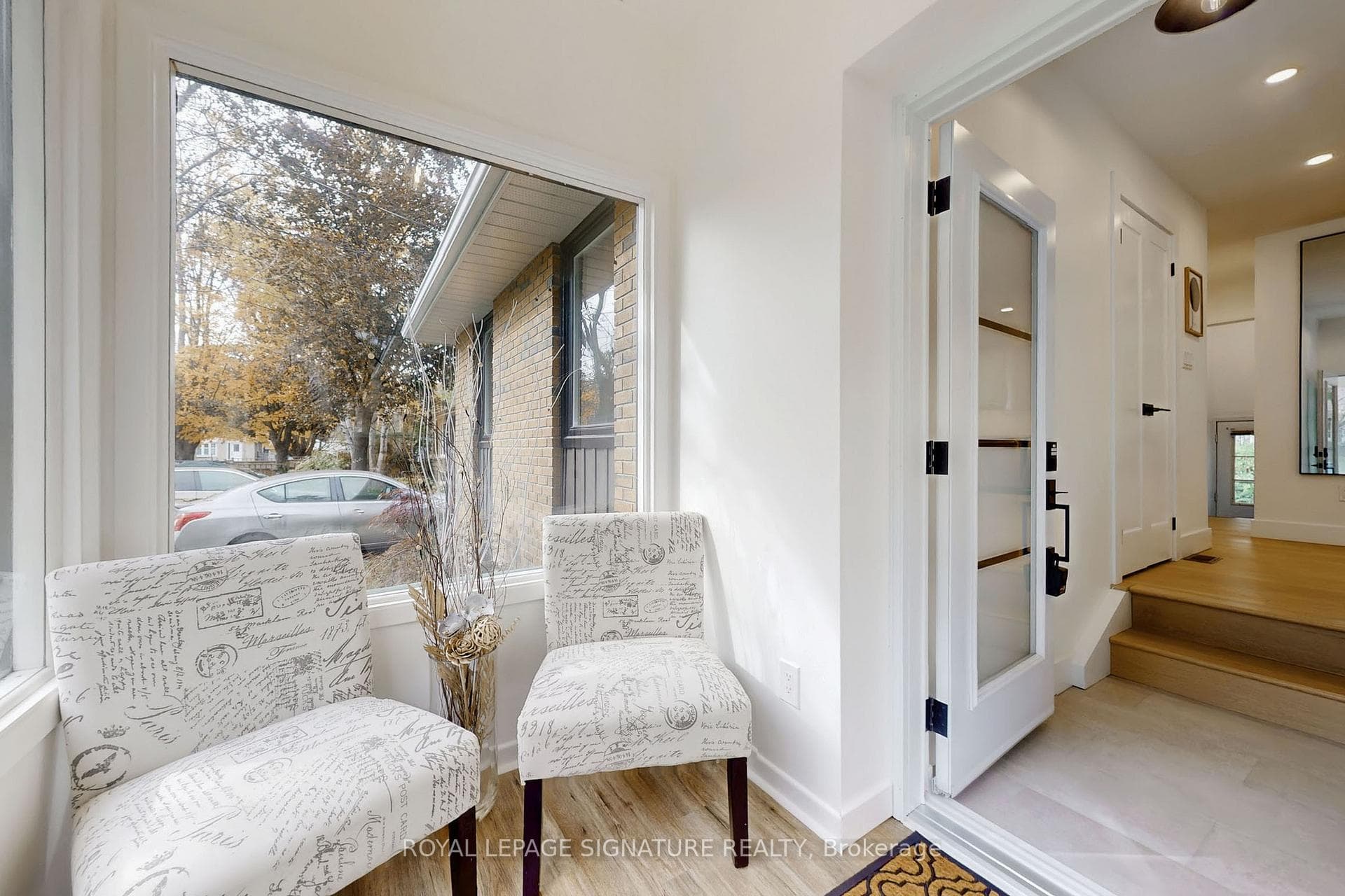 339 Boyer Street photo 18