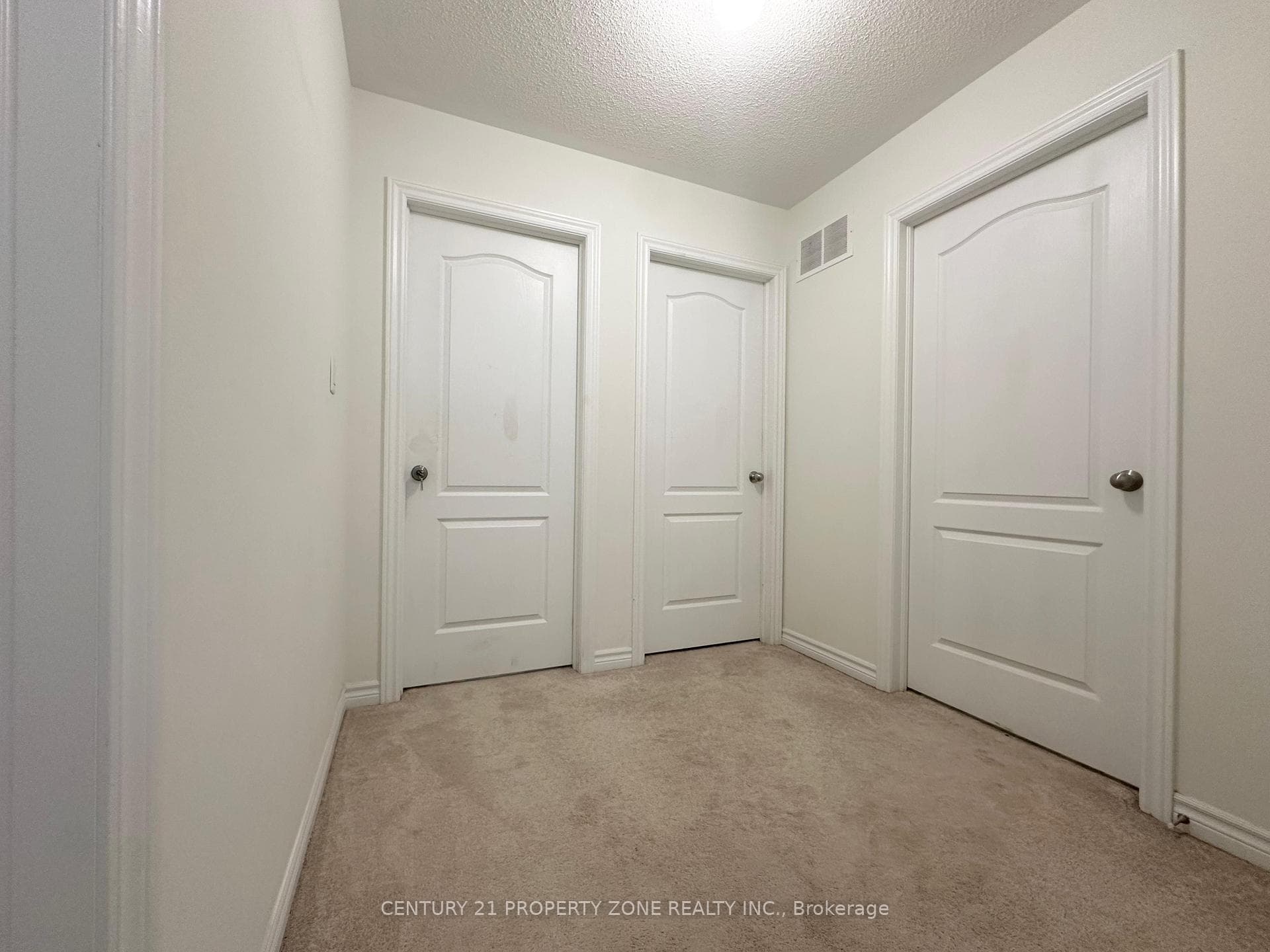 94 Palace Street photo 16