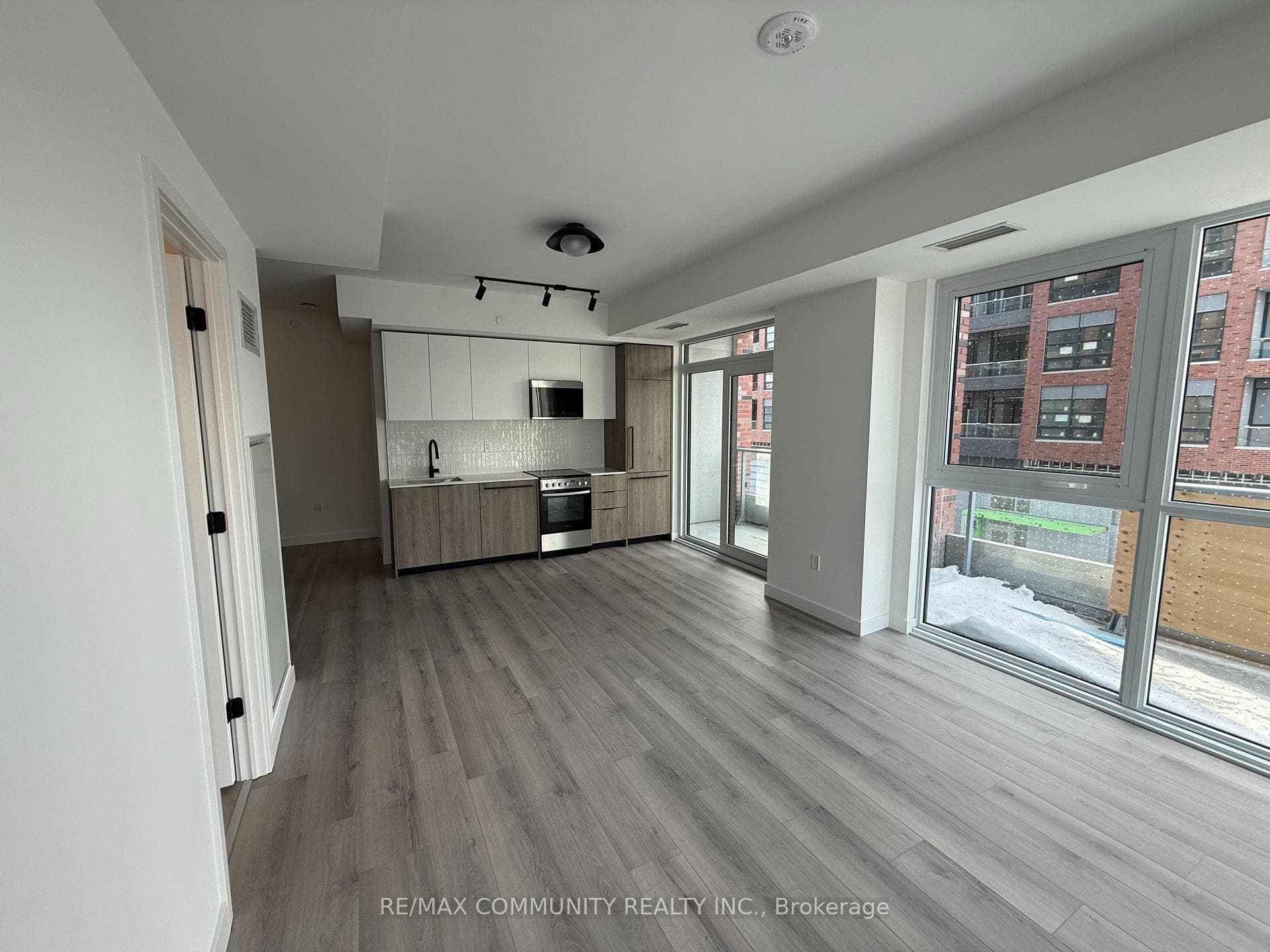 1635 Military Trail Unit 207 photo 1