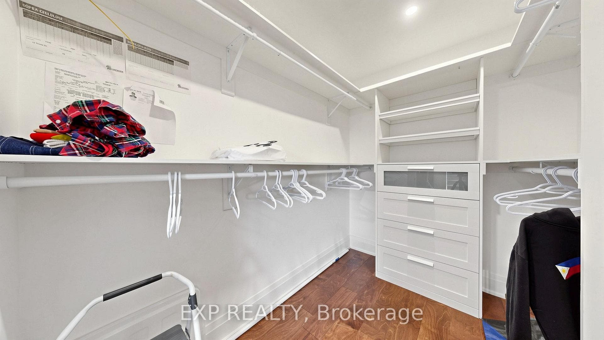 44 Tower Drive photo 30