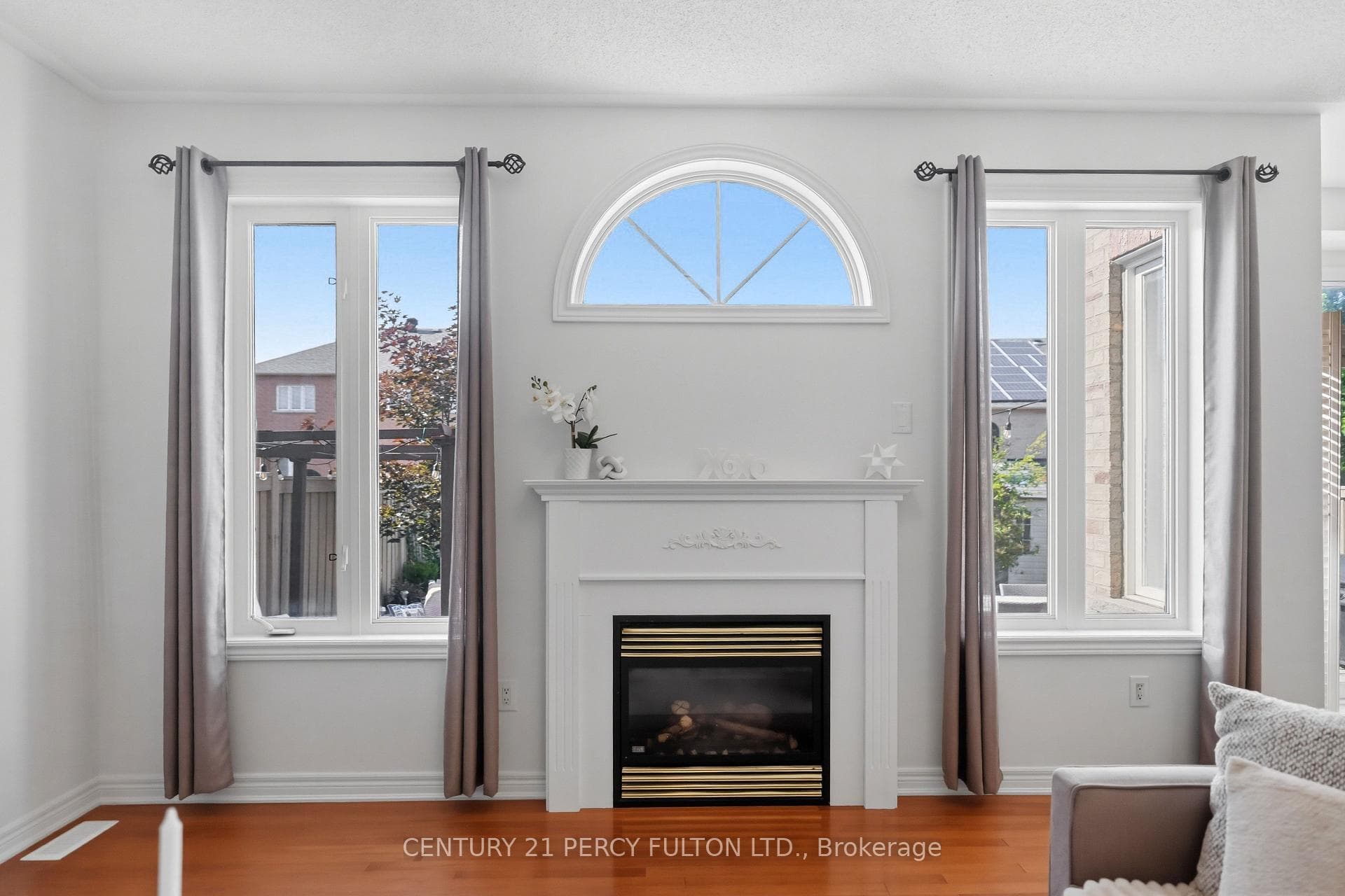 77 Appleview Rd- Family Room Fireplace