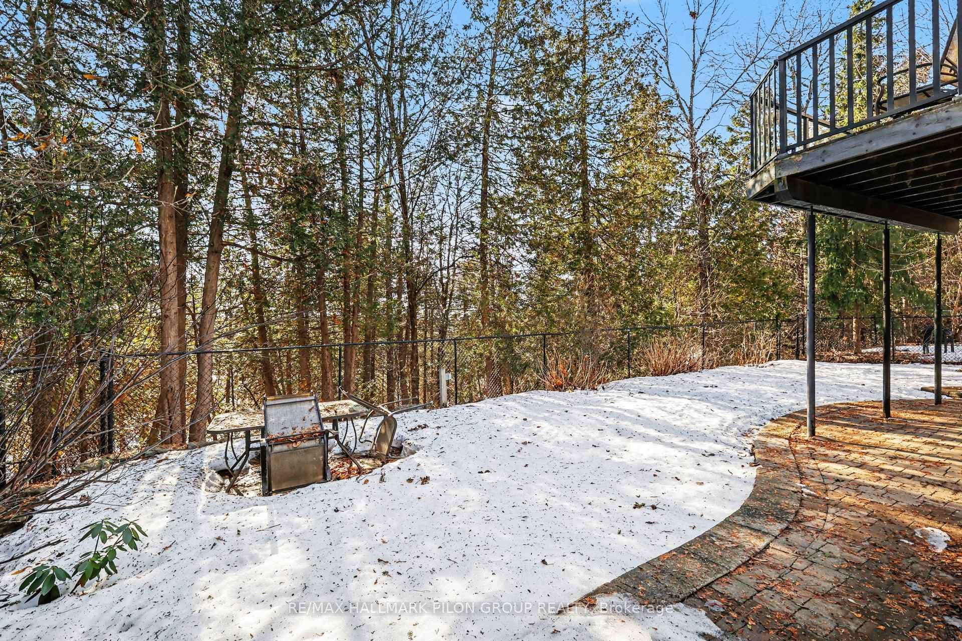163 Copperwood Street photo 27