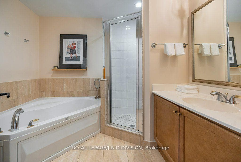 1101 Leslie Street Unit 407 photo 14