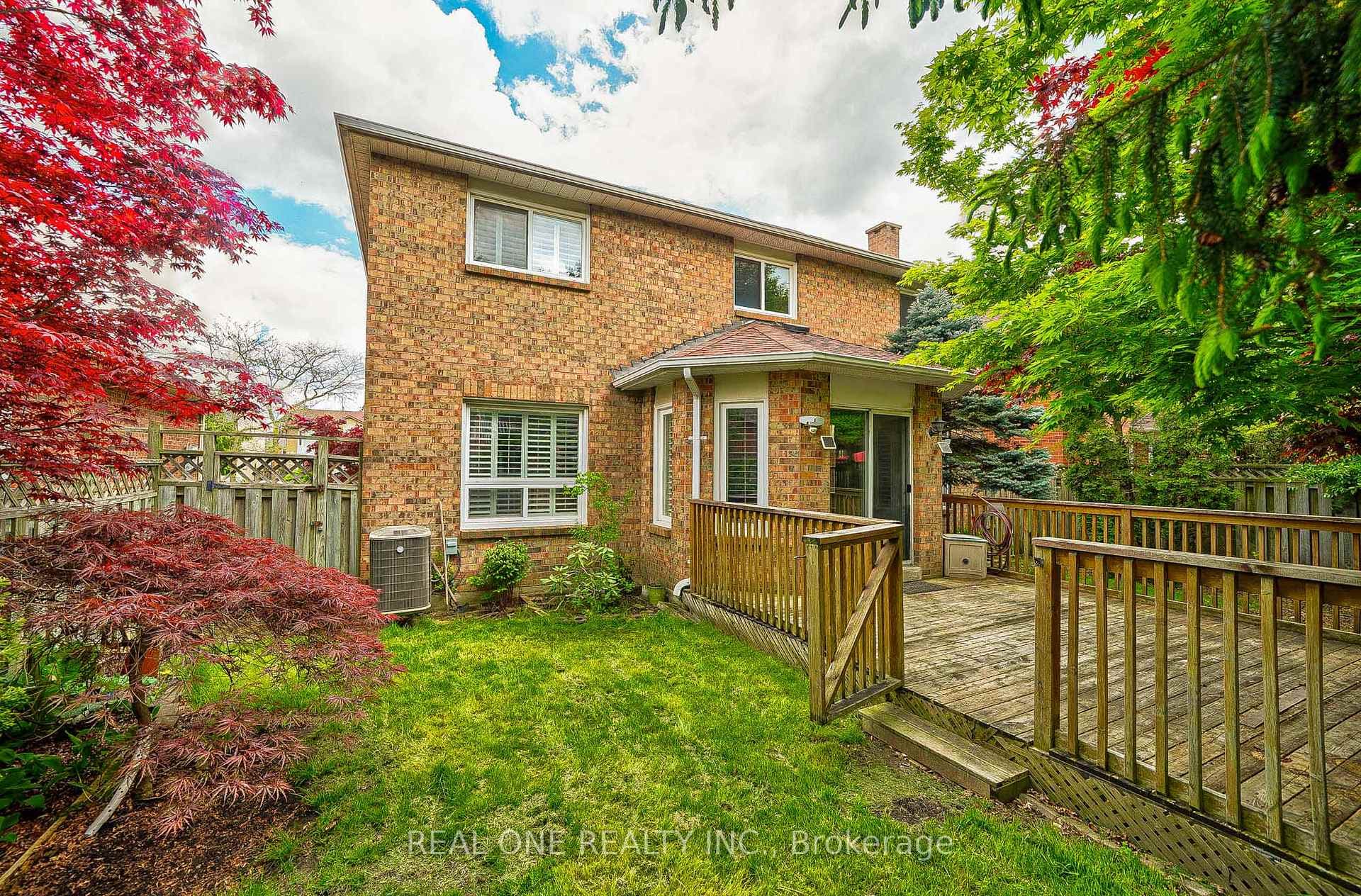 12 Burt Drive photo 40