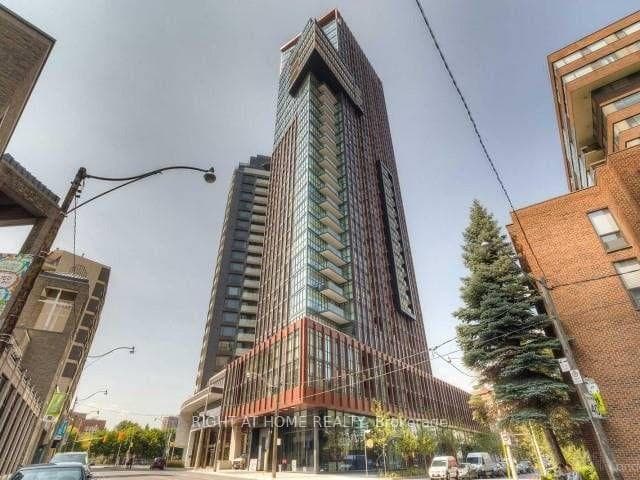 32 Davenport Road Unit 1106 photo 1