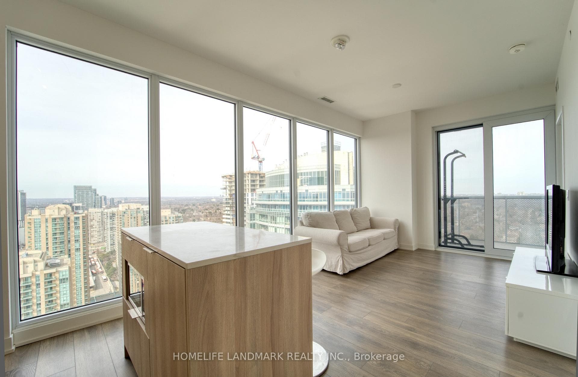 15 HOLMES Avenue Unit 2808 photo 19