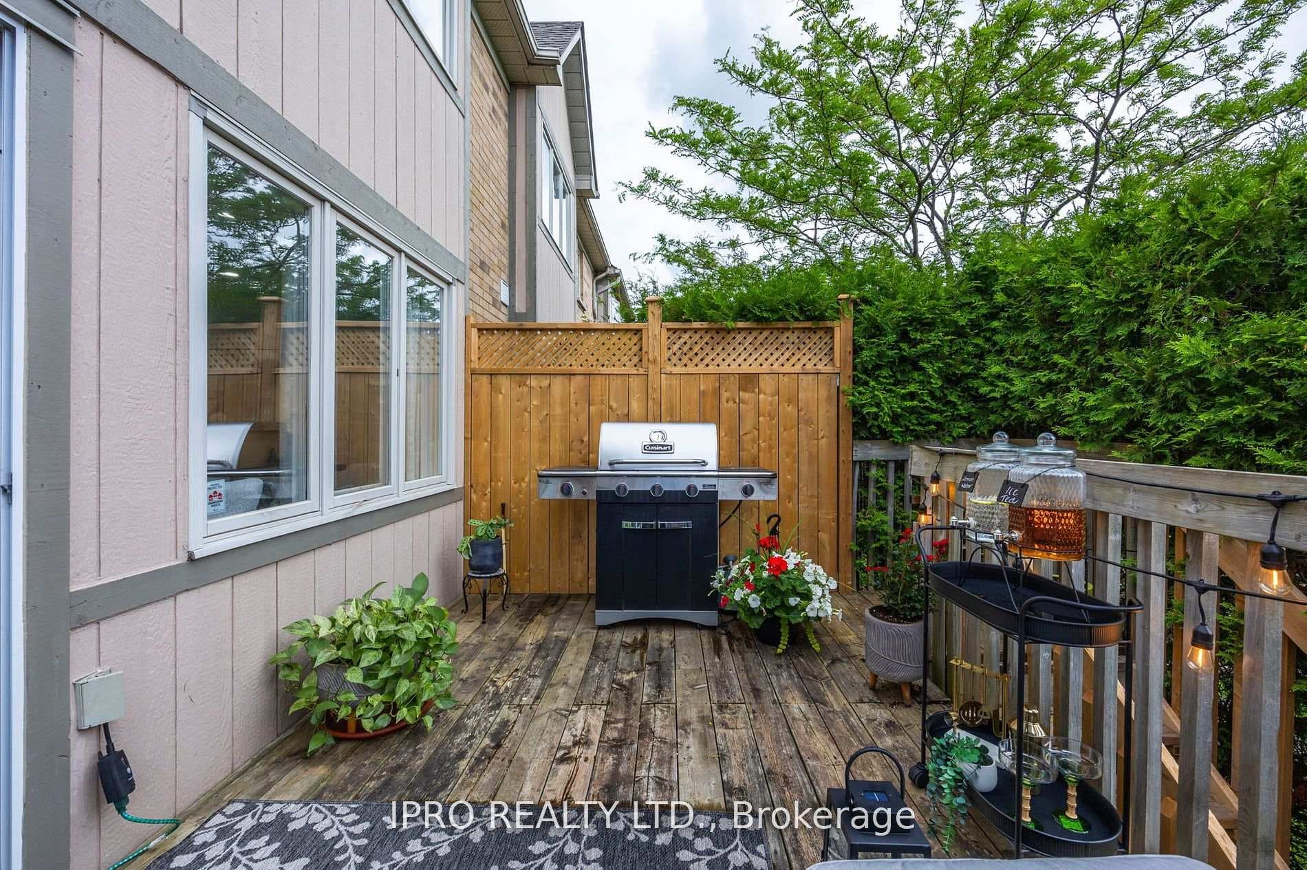 5658 Glen Erin Drive Unit 26 photo 36