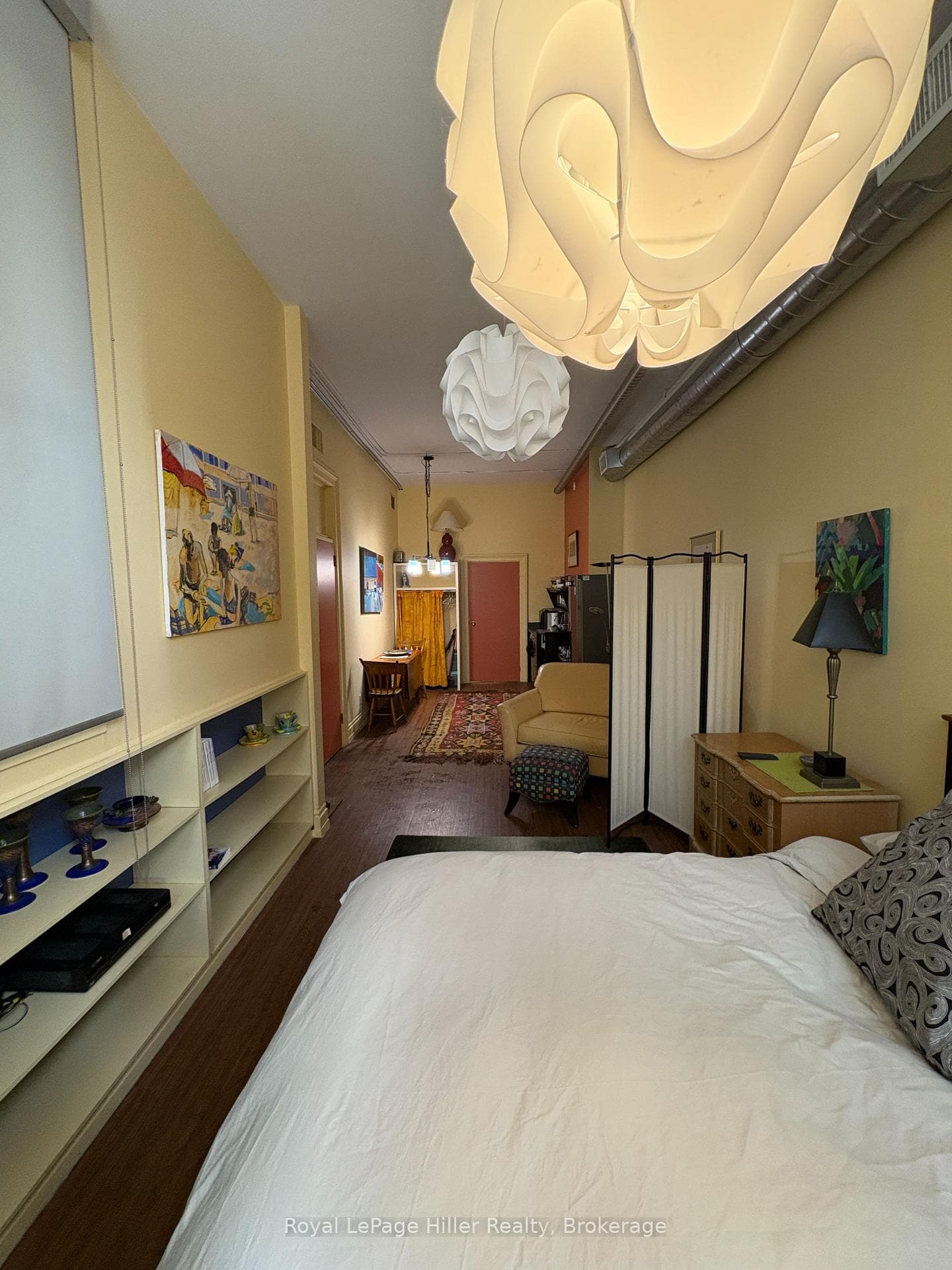 75 Ontario Street Unit 1 photo 2