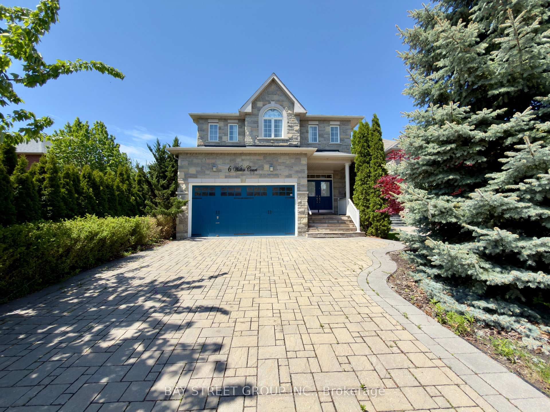 6 Welter Court photo 1