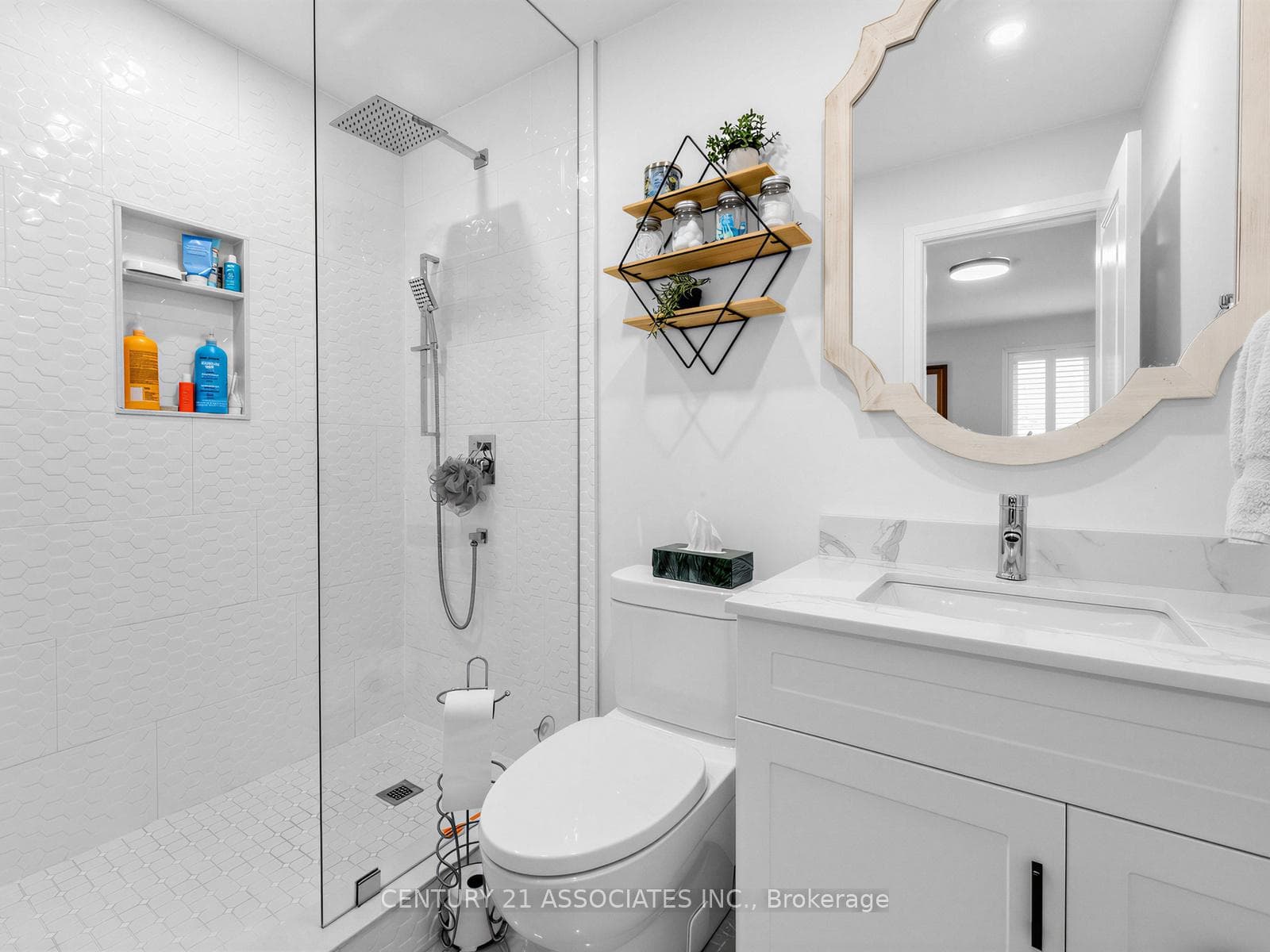 4049 Teakwood Drive photo 19