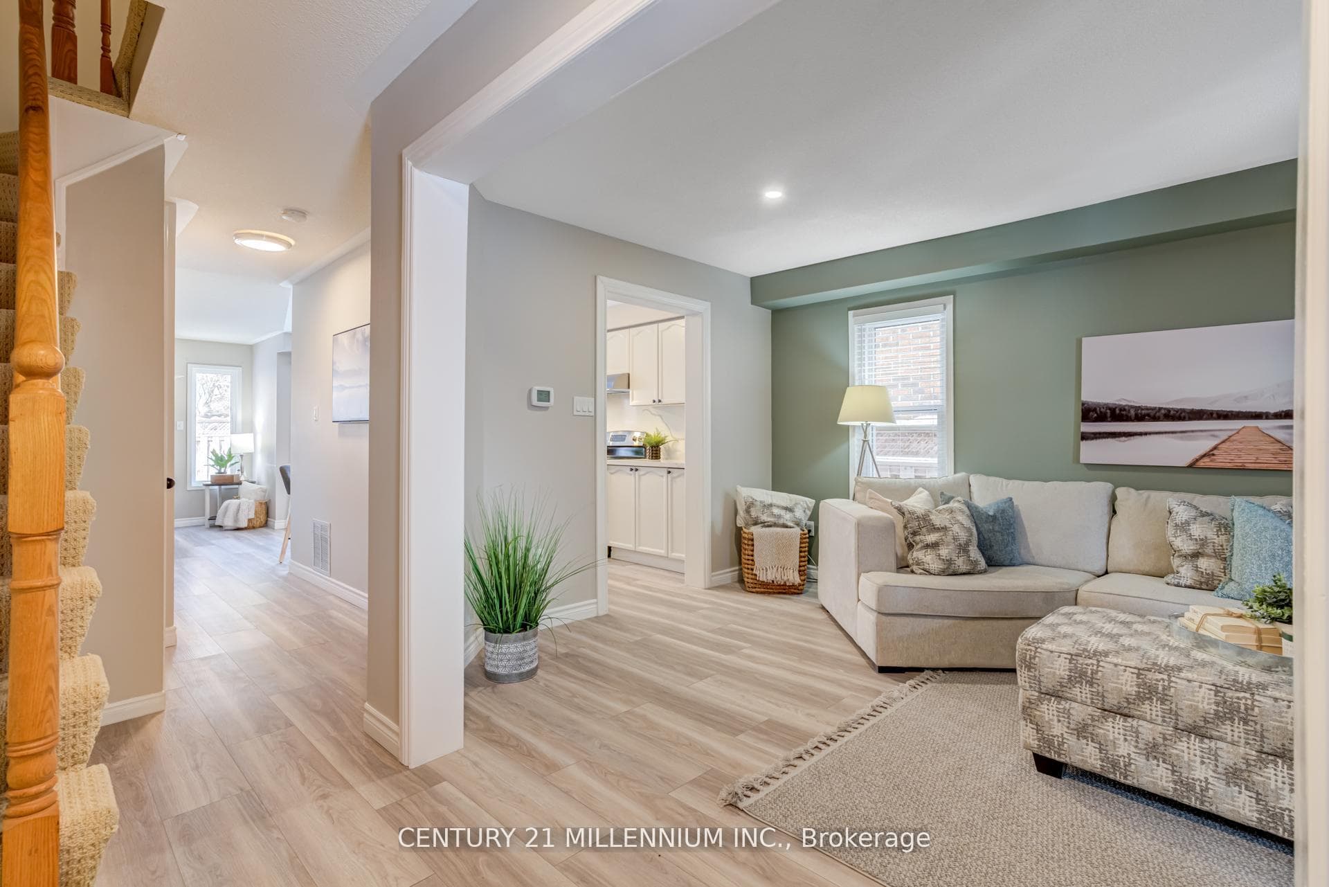 327 Perry Road photo 4