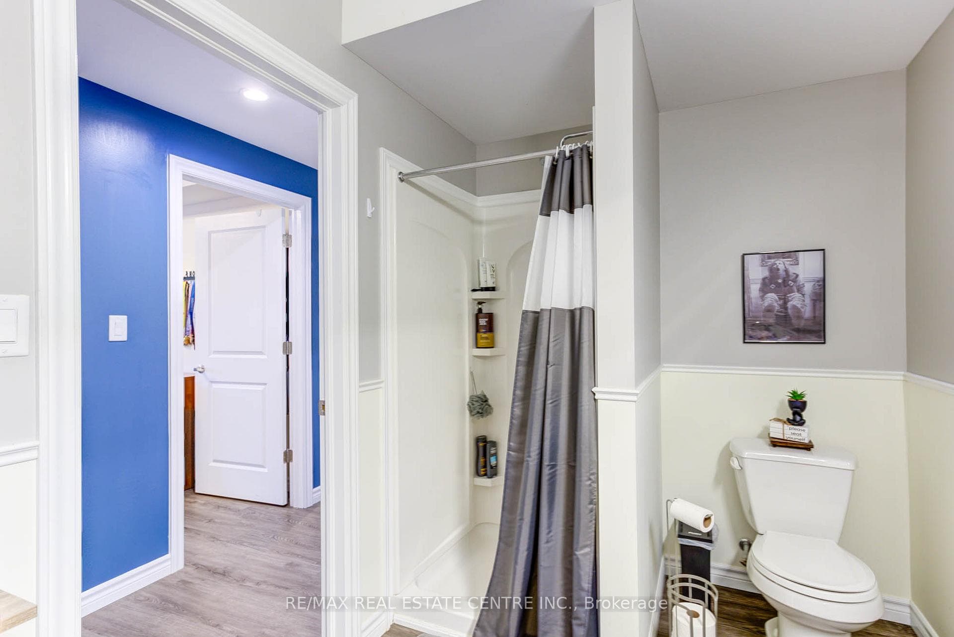 51 Creighton Avenue photo 34