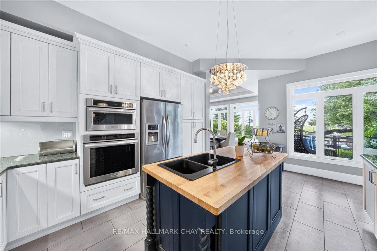 665 Park Road photo 16