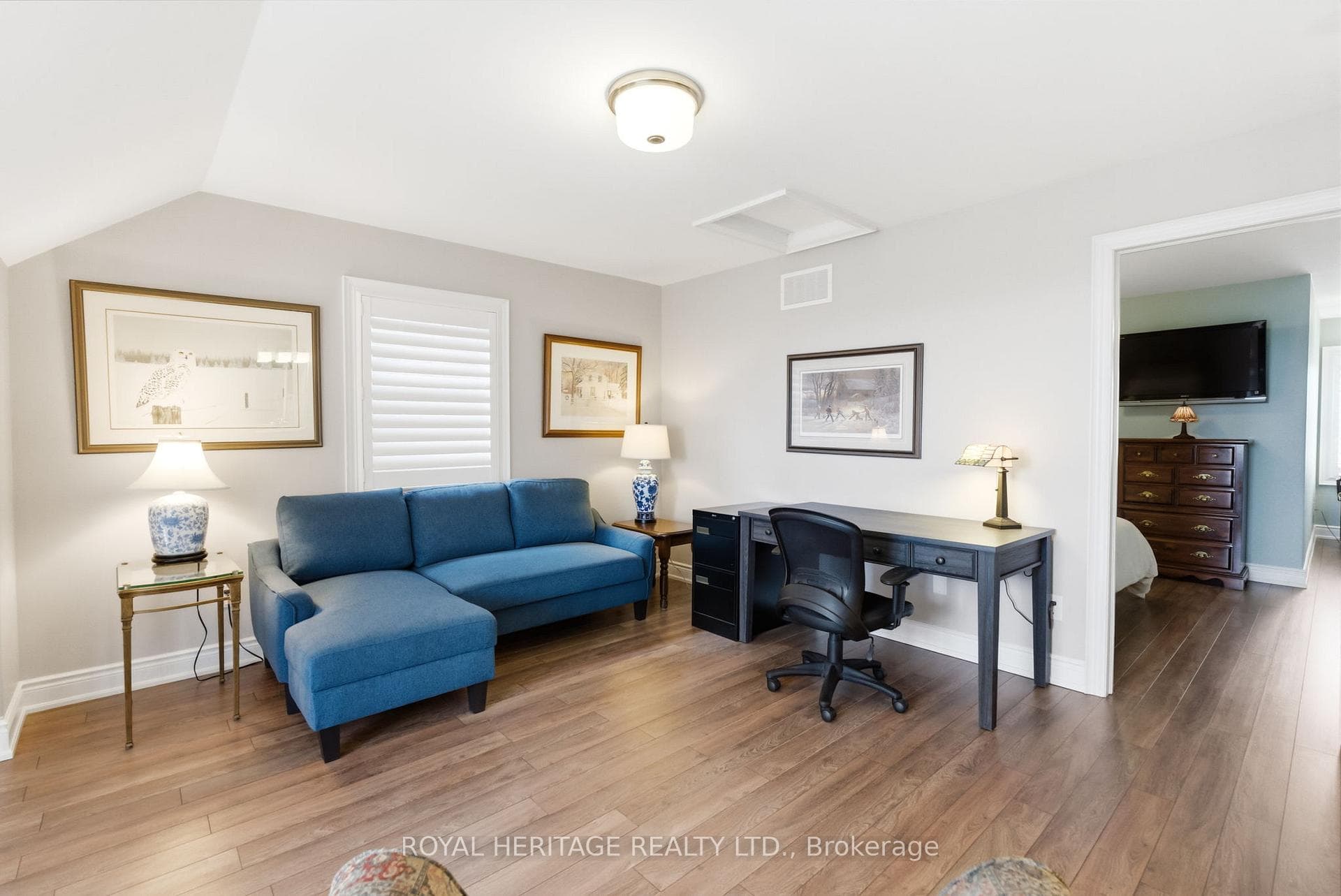 245 Strachan Street photo 29