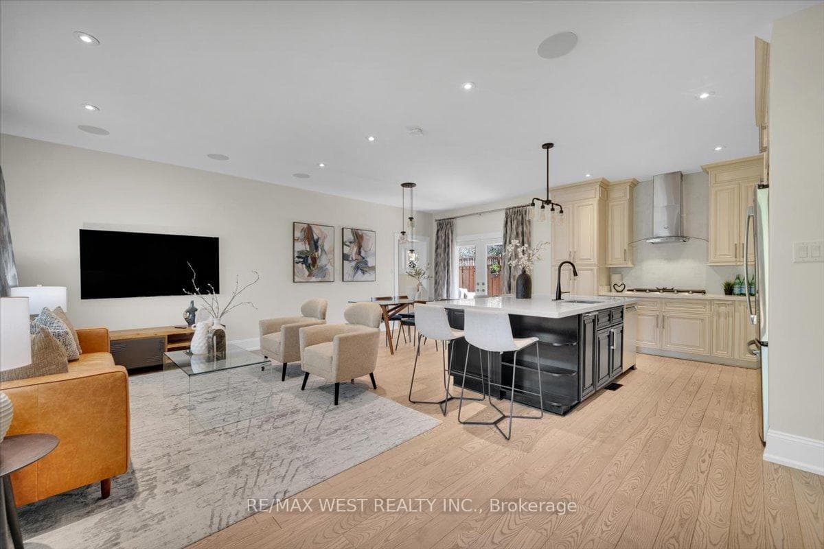 2456 Bridge Road photo 8