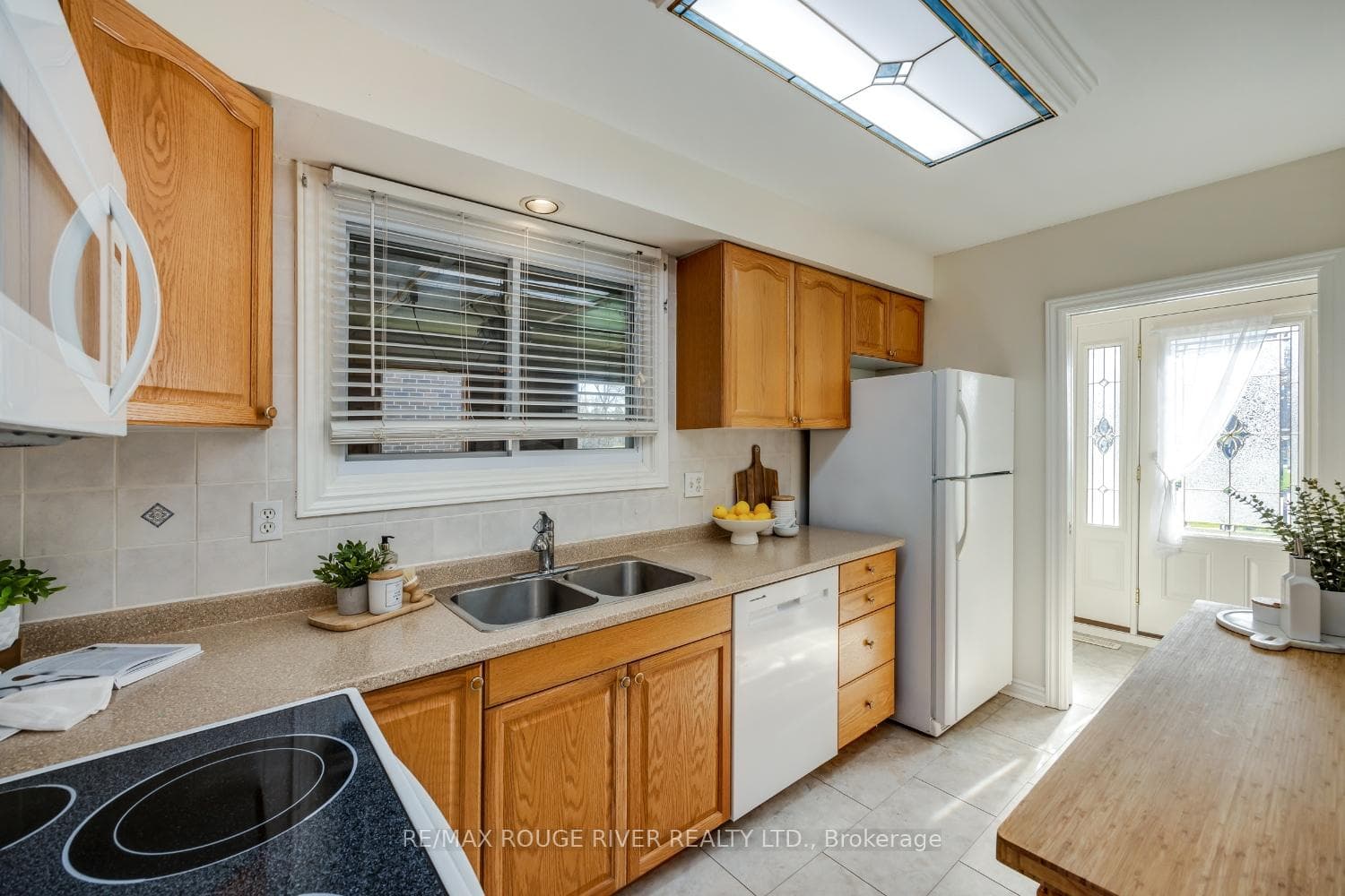 1110 Ronlea Avenue photo 16