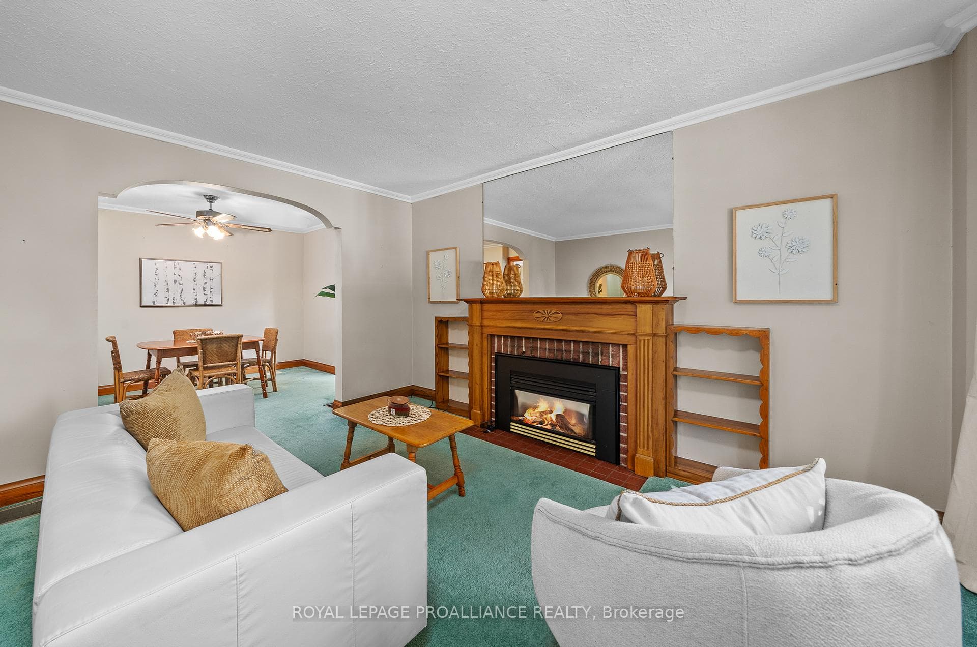 284 Bleecker Avenue photo 7