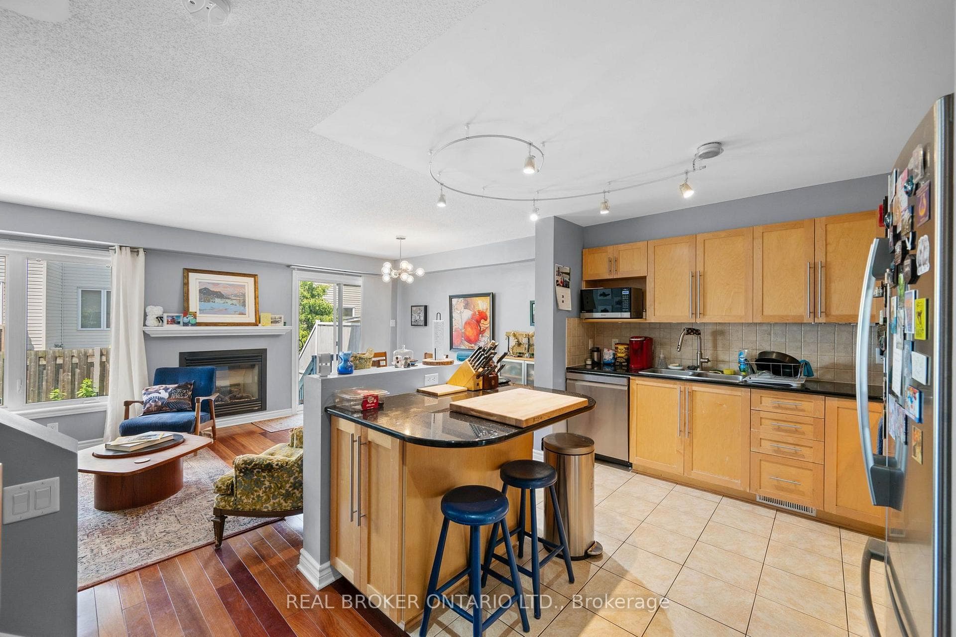 137 Marrissa Avenue photo 5
