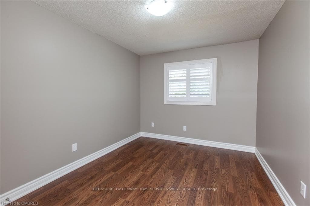 237 Ross Lane photo 16