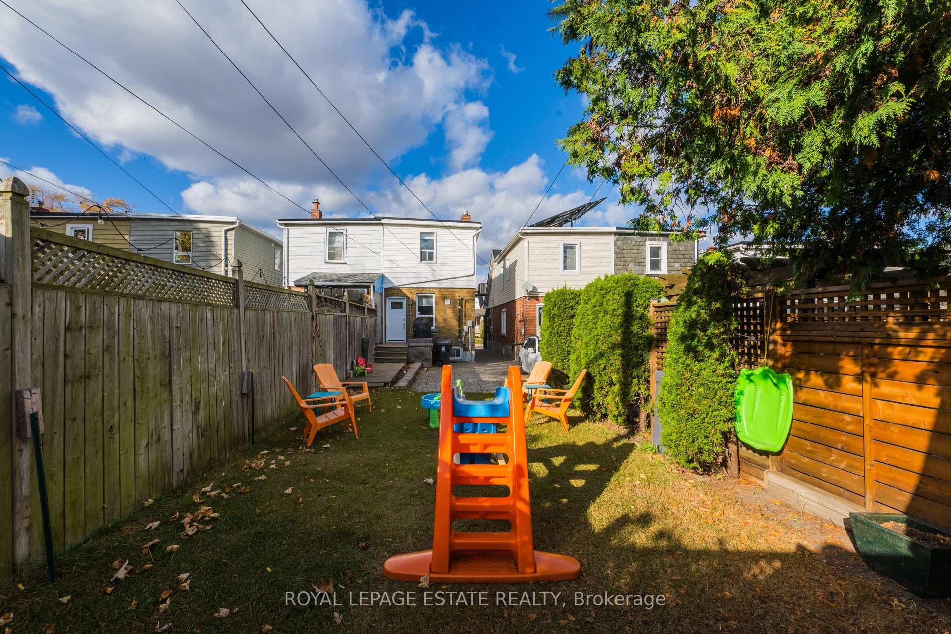 167 Milverton Boulevard photo 31