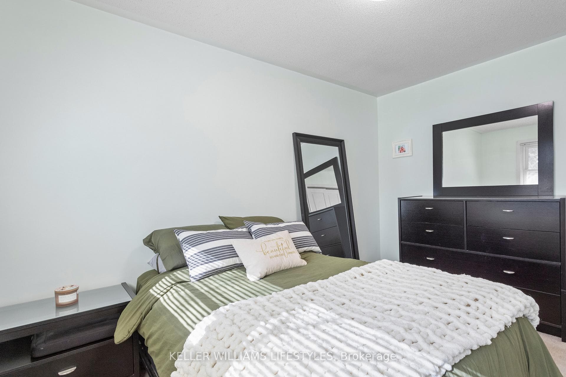 302 Spruce Street photo 13