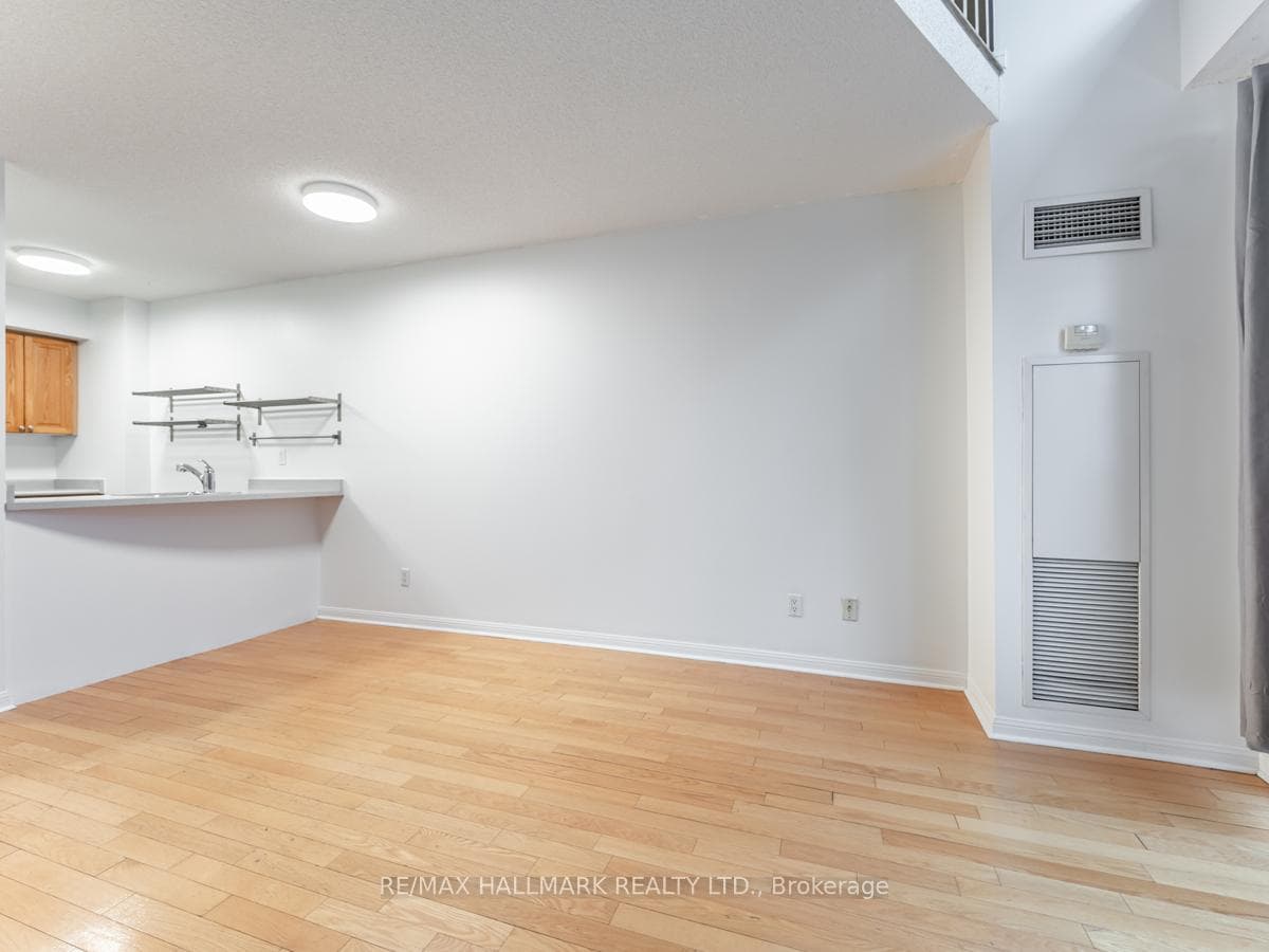 1029 King Street Unit 240 photo 12