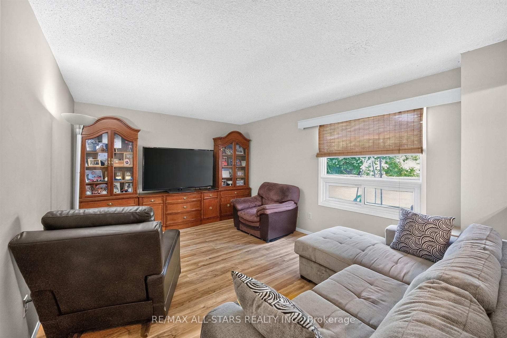 68 Patterson Crescent photo 14