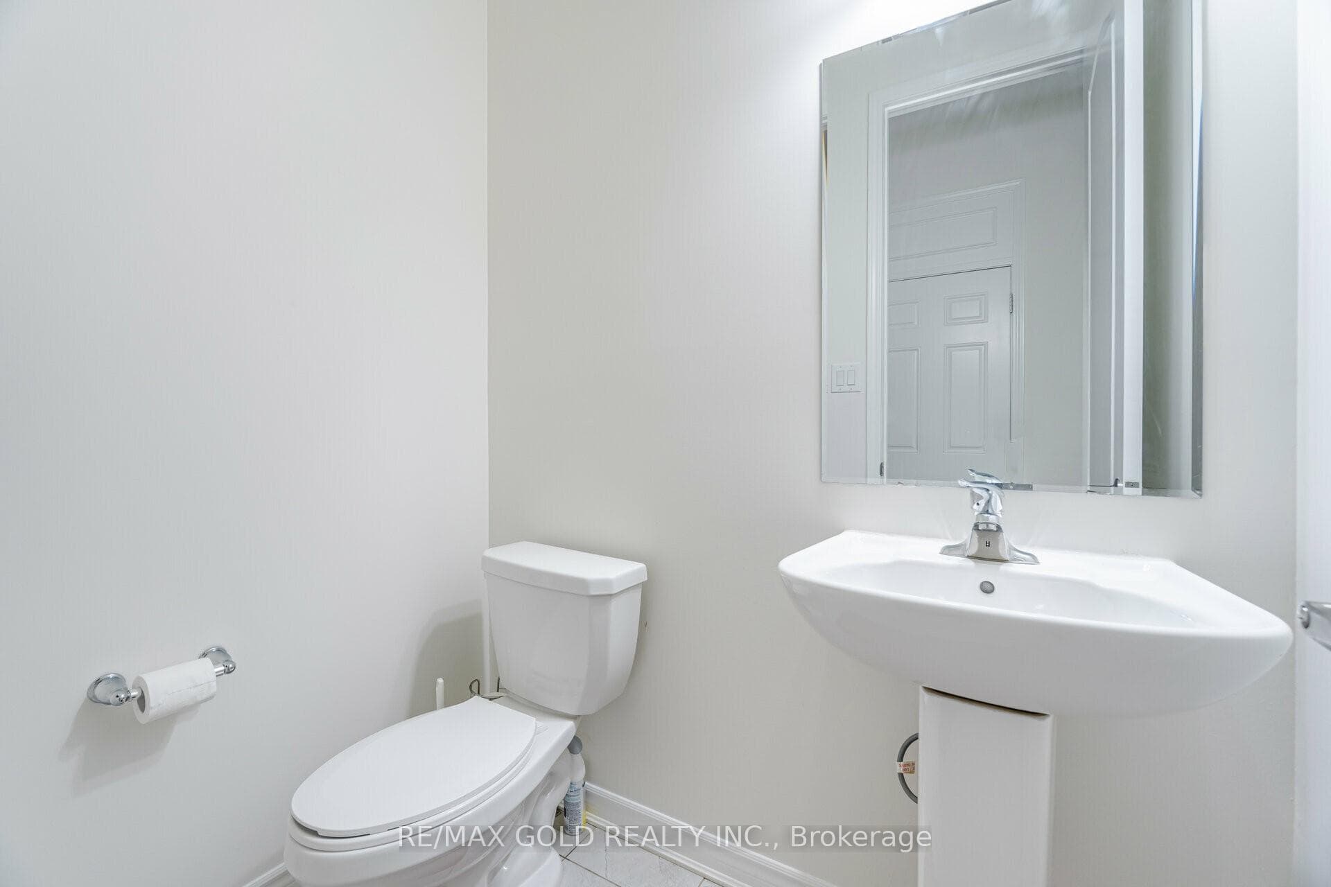 55 Callandar Road photo 10